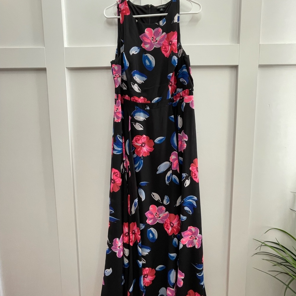 Torrid sleeveless dress! Very pretty!